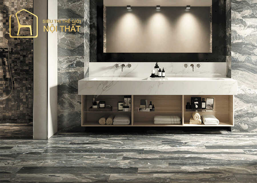 Chọn gạch ốp lát cho phòng tắm nên kích thước vừa phải, không quá lớn