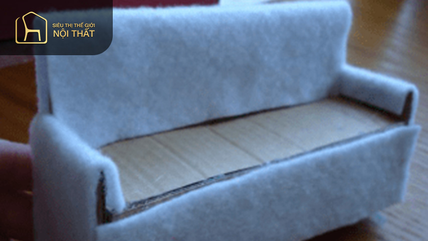 Cách làm ghế sofa bằng bìa cát tông giúp tiết kiệm chi phí 4 Liên kết các bộ phận để dựng khung sofa bằng bìa cát tông