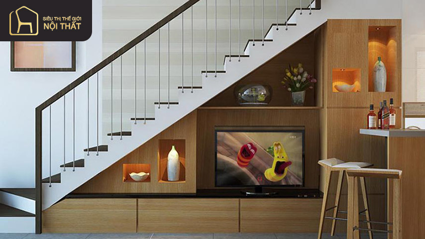 Tủ chân cầu thang dùng làm tủ TV dành cho nhà ống là giải pháp tuyệt vời với những ngôi nhà có diện tích hẹp Tủ chân cầu thang dùng làm tủ TV dành cho nhà ống là giải pháp tuyệt vời với những ngôi nhà có diện tích hẹp