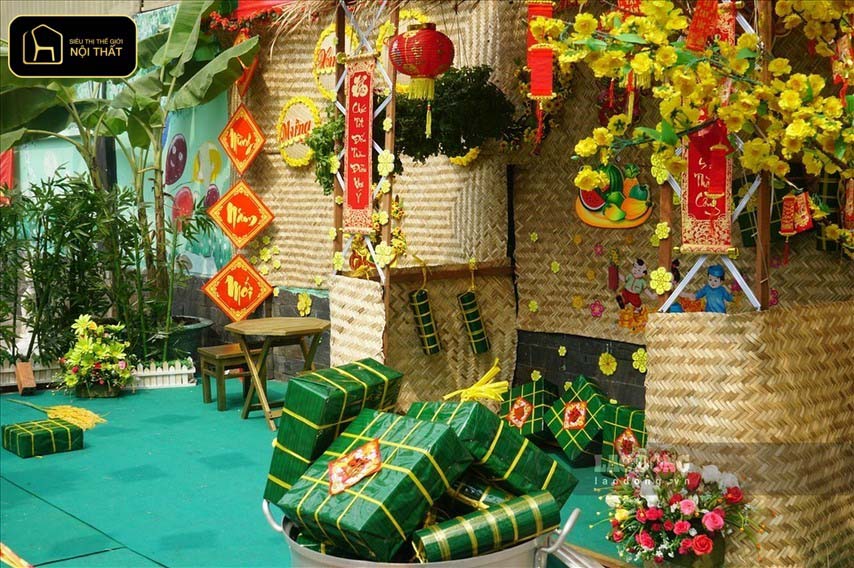 Trang trí cầu thang ngày Tết - Những chi tiết đặt sai vị trí có thể gây vướng víu, dễ trượt ngã, đặc biệt là khi nhà có trẻ nhỏ hoặc người lớn tuổi.